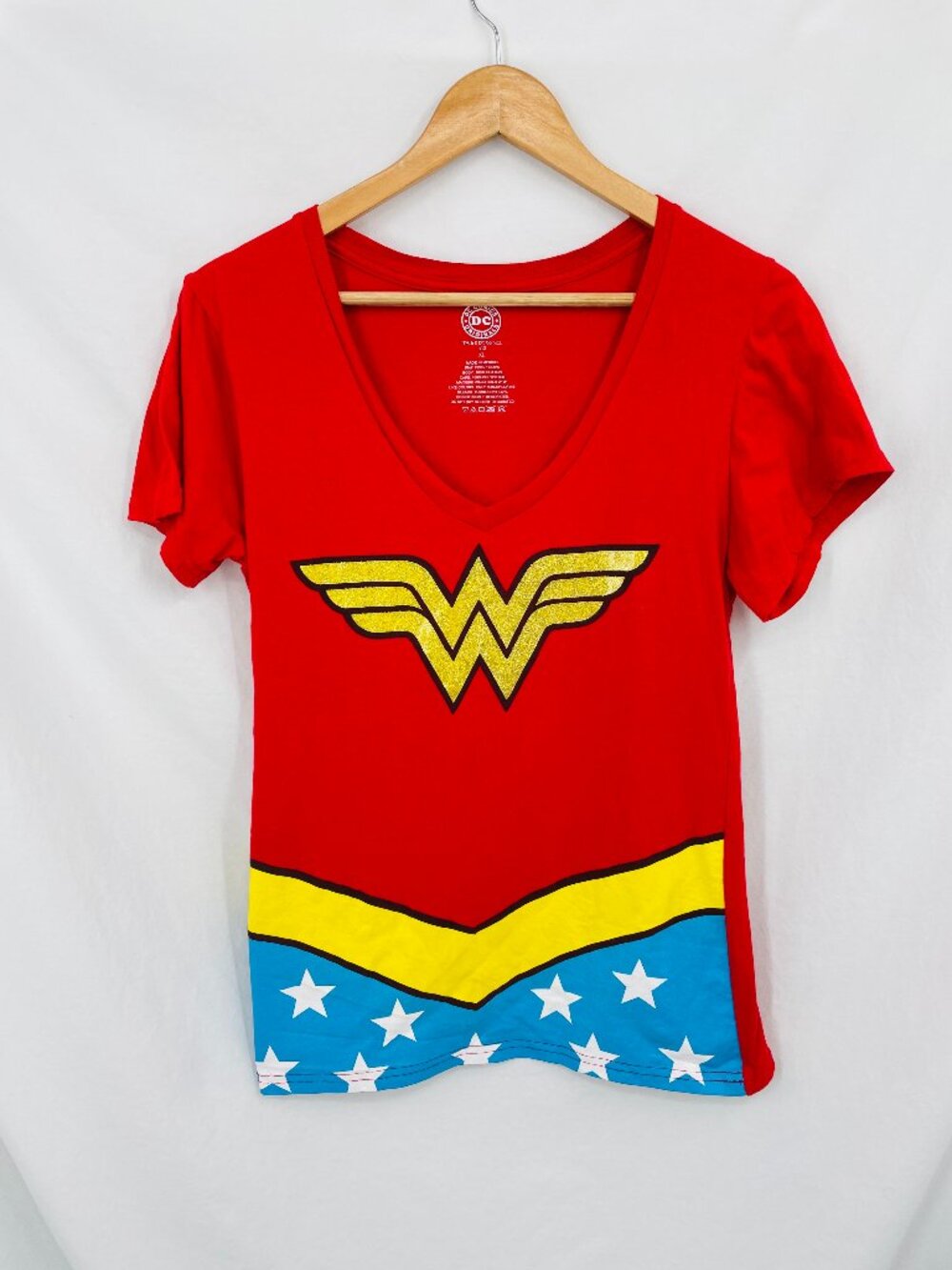 DC Brand Wonder Woman Short Sleeve Tee with Golden Glitter W